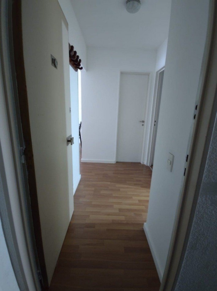 Departamento dos ambientes, en zona Aldrey a pocas cuadras de la playa.