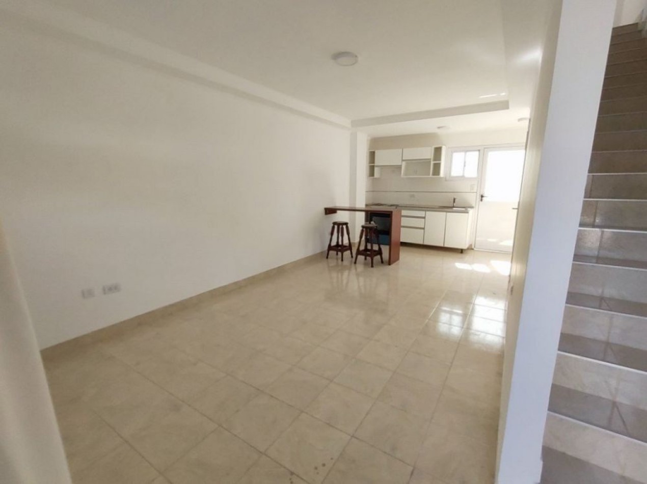 A Estrenar. Duplex en zona San Juan